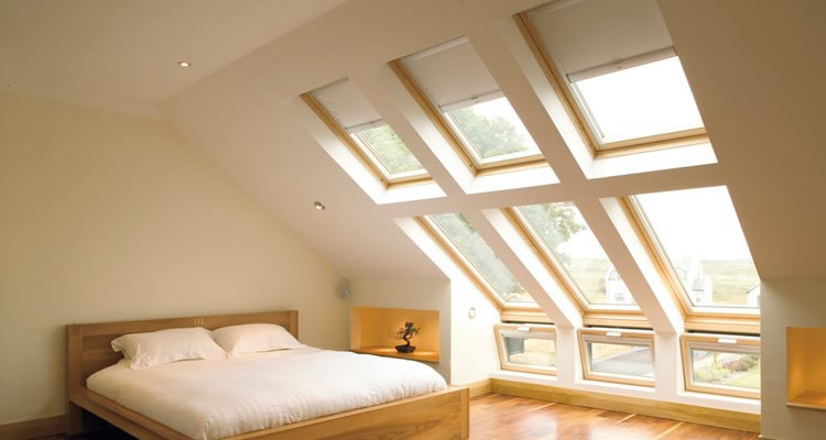 What factors affect the cost of a loft conversion?